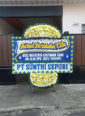 Papan Bunga Duka di Dayan Peken